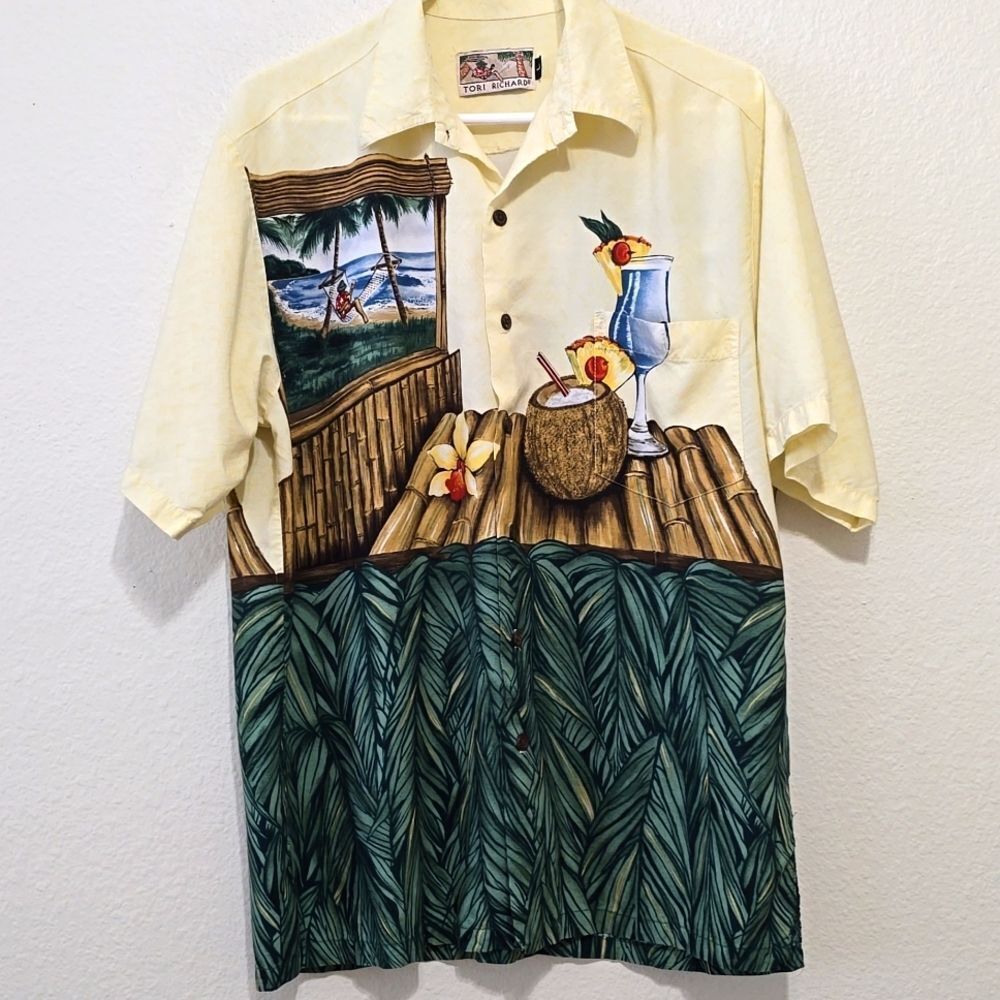- Tori Richard vintage hawaiian shirt size Large